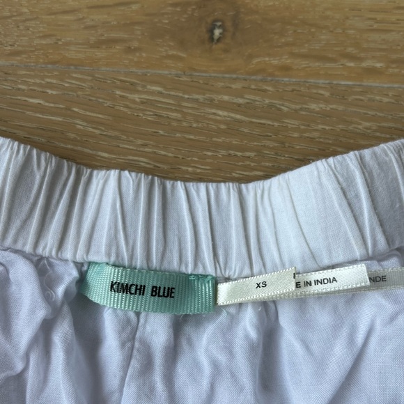 Urban Outfitters Kimchi Blue Cotton Shorts
With Lace Detail - Picture 4 of 5